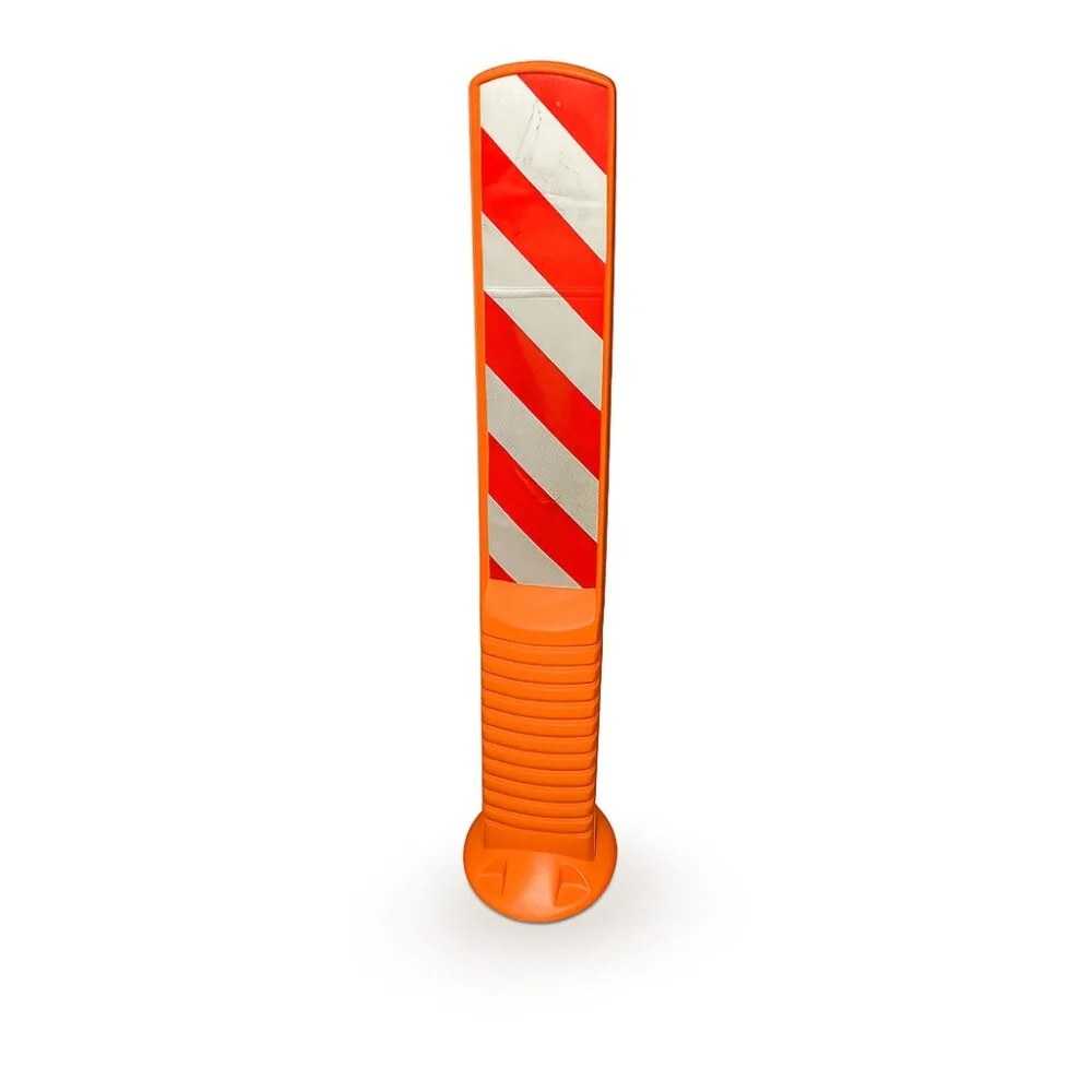 20250902_1601_Traffic-Delineator-Pole_remix_01k44zkp95ebptvf48wc83rme2-1000x1000.jpg 750 | 900mm Tabular Flexible Pole Spring Post - Image 1